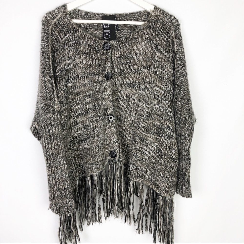 aro chunky knit fringe sweater 